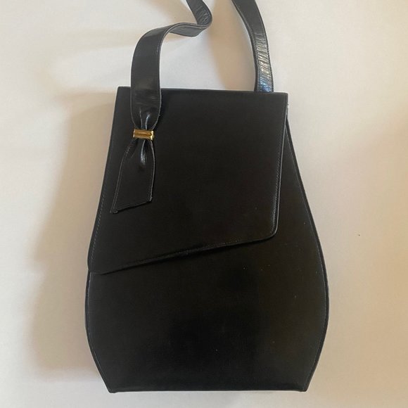 ADORABLE BLACK VINTAGE LENNOX PURSE! Unique curvy, oblong shape! 1950's? - Picture 1 of 5
